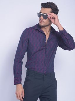 CRIMSOUNE CLUB - Men's Maroon Printed Shirt