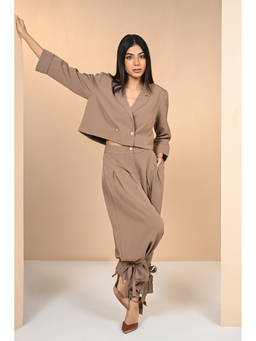 Ayrolane - Women Brown Solid/Plain Crepe Blazer