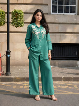 KAFTANIZE - Women Green Floral Cotton Blend Shirt with Pant