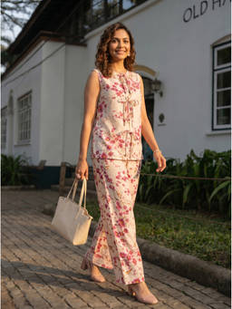 Vastara TheLabel - Women Pink Floral Cotton Co-Ord Set