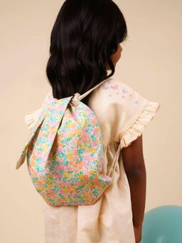 EARLY SUNDAY - Bunny Drawstring Backpack