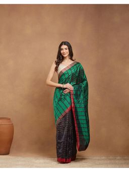 Fabindia - Green Silk Blend Hand Woven Saree Without Blouse