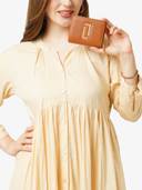 Tan color option, Currently selected