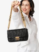 Black color option, Sold out, Currently selected