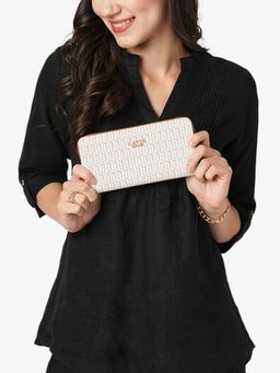 Lavie Luxe - Womens White Mono Sacy25 Long Zip Around Wallet (L)