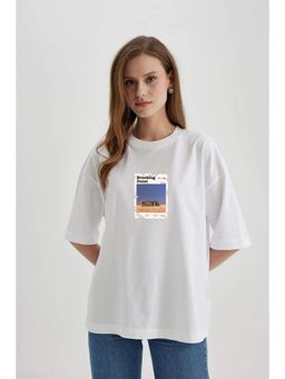 MISCHIEF MONKEY - Women White Graphic Printed Round Neck T-shirt