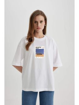 MISCHIEF MONKEY - Women White Graphic Printed Round Neck T-shirt