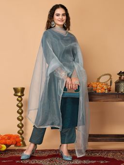 Odette - Teal Velvet Solid Kurta and Pant with Dupatta for Women (Set of 3)