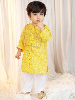Vastramay - Boys Yellow Bandhani Kurta with White Pyjama Digital Print