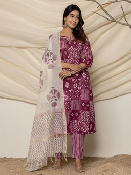 COTTONS DAILY - Purple Abstract Printed Cotton Kurta with Pant and Dupatta (Set of 3)