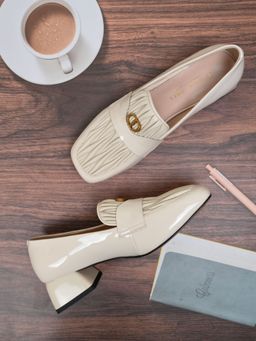 Ronnie Grey - Women Cream Patterned Heels