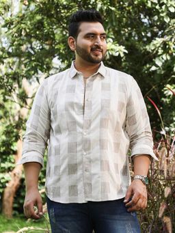 Instafab Plus - Mens Off-White And Moon Grey Woven Buffalo-Check Shirt