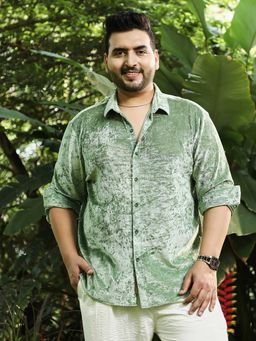 Instafab Plus - Mens Sage Green Solid Velvet Shirt
