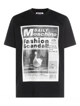 Moschino - Black Round Neck Graphic Print T-Shirt
