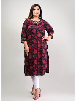 Swasti - Women Plus Size Round Neck Kurta -Maroon