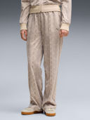 Beige color option