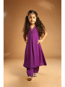 Tilsim by Sagarika Mehrotra - Baageecha Zinnia Kurta With Pant