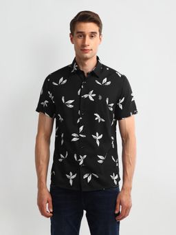 U.S. Polo Assn. Denim Co. - Printed Floral Black Short Sleeves Spread Collar Shirt