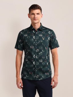 U.S. POLO ASSN. - Abstract Printed Green Short Sleeves Spread Collar Shirt