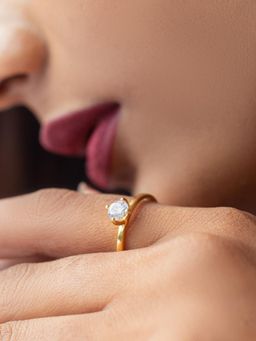 STERLYN - Elegant Solitaire Ring