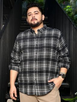 Instafab Plus - Men Midnight Black Button Down Static Plaid Shirt
