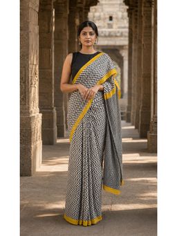 AMRUTKALA SAREES - Multi-Color Linen Geometric Printed Saree