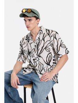 Snitch - Off-White Floral Half Sleeves Boxy Shirt for Men