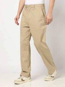 GAP - Men Brown Cotton Solid Boyfriend Fit Casual Trouser