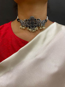 Digital Dress Room - Banjara Peacock/Floral Black Stone with Pearl Jewellery Set