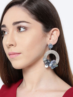 Priyaasi - Grey Handcrafted Geometric Drop Earrings