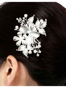 Priyaasi - Silver-Plated Pearls And Stones Studded Floral And Butterfly Inspired Comb Pin
