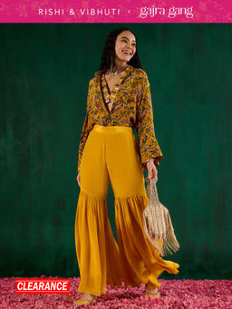 Gajra Gang - Rishi Vibhuti Yellow Signature Printed Pleated Back Detail Shirt GGRVSH01