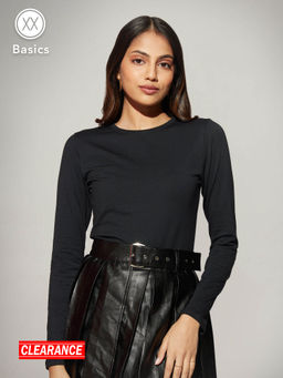 Twenty Dresses by Nykaa Fashion - Basics Black Full Sleeves Round Neck T-shirt