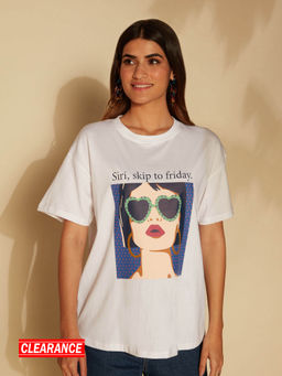Twenty Dresses by Nykaa Fashion - White Round Neck Short Sleeves Slogan Tshirt