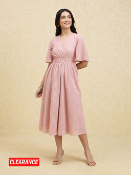 Twenty Dresses by Nykaa Fashion - Pink Self Embroidered Midi Dress