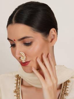 Mali Fionna - White Traditional Maharashtrian Nath Nose Ring with Pearl and Stone Work