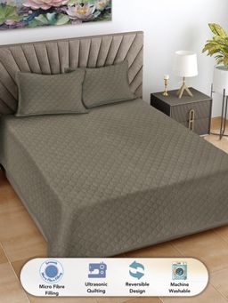 FABINALIV - Camel Brown Solid Blend Reversible Quilted Bedcover with 2 Pillow Covers (King)