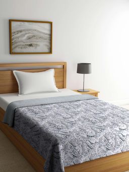 FABINALIV - Multi-Color Abstract Reversible 300 GSM Pure Cotton Bed Dohar (Single)