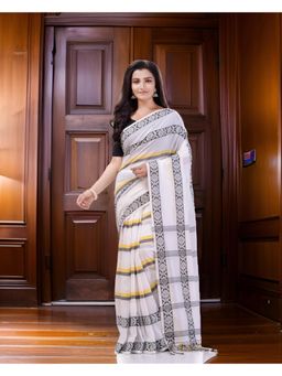 DESH BIDESH - Women White Pure Cotton Floral Saree without Blouse