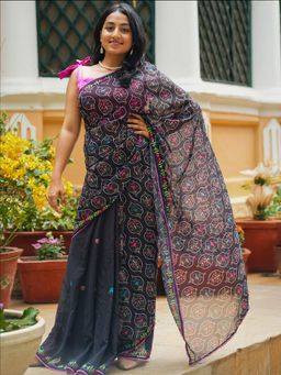 I LOVE SAREES - Women Black Chiffon Self Design Saree without Blouse