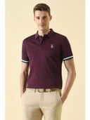 Maroon color option, Currently selected