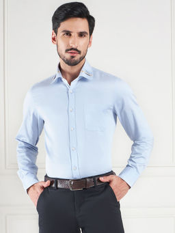 Louis Stitch - Blue Regular Fit Solid Blue Shirt