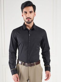 Louis Stitch - Black Regular Fit Solid Black Shirt