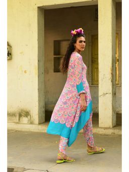 Swati Vijaivargie - Nalini Kurta and Pant (Set of 2)