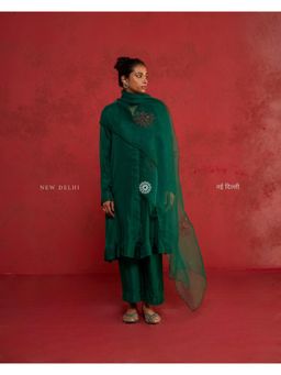 Rhua India - Gulnar Green Kurta Set With Dupatta