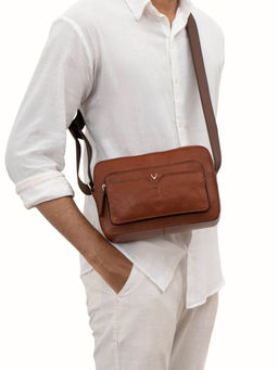 Hidesign - Unisex Tan Changi-02 Casual Crossbody Bag (M)