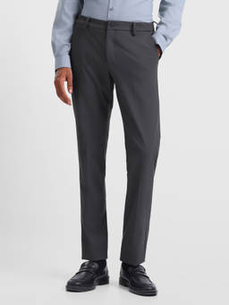 Arrow Newyork - Men Grey Solid/Plain Polyester Trouser