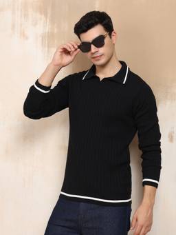 Kvetoo - Men Black Textured Cotton Sweater