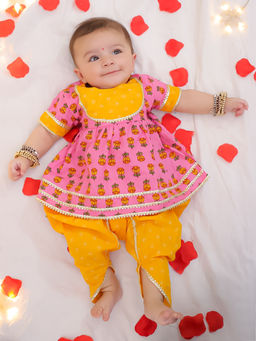 BownBee - Pink Floral Short Sleeves Kurti & Dhoti