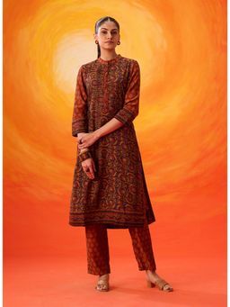 Lakshita - Brown Floral Printed Kurta With Pant